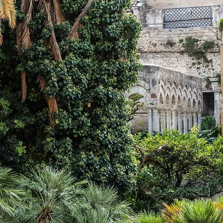 Camplus Palermo Normanni - Casa Per Ferie Hotel Palermo