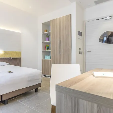 Hotel Camplus Palermo Normanni - Casa Per Ferie 3*