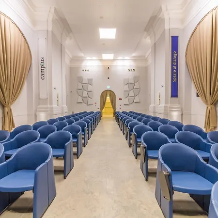 Hotel Camplus Normanni - 3*