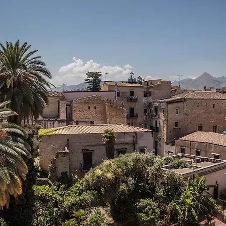 Camplus Palermo Normanni - Casa Per Ferie Hotel