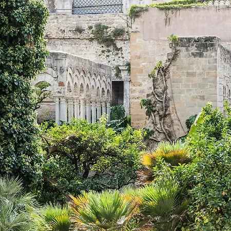 Hotel Camplus Palermo Normanni - Casa Per Ferie
