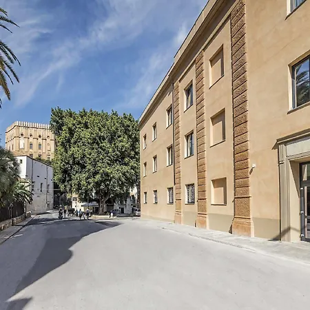 Hotel Camplus Palermo Normanni - Casa Per Ferie 3*
