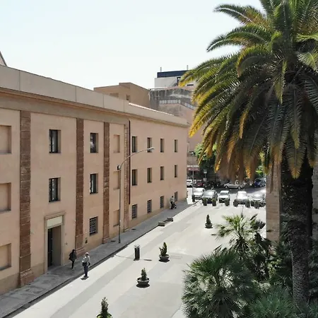 Camplus Palermo Normanni - Casa Per Ferie Hotel 3*