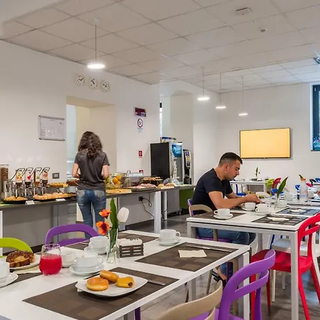 Hotel Camplus Palermo Normanni - Casa Per Ferie 3*