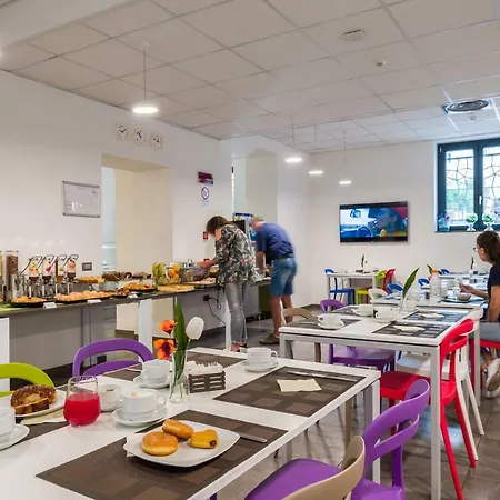 Hotel Camplus Palermo Normanni - Casa Per Ferie Palermo