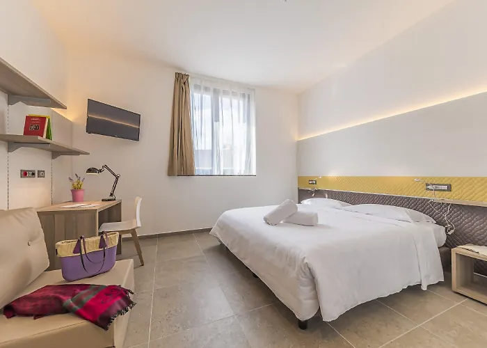 Camplus Normanni - Casa Per Ferie 酒店 3*